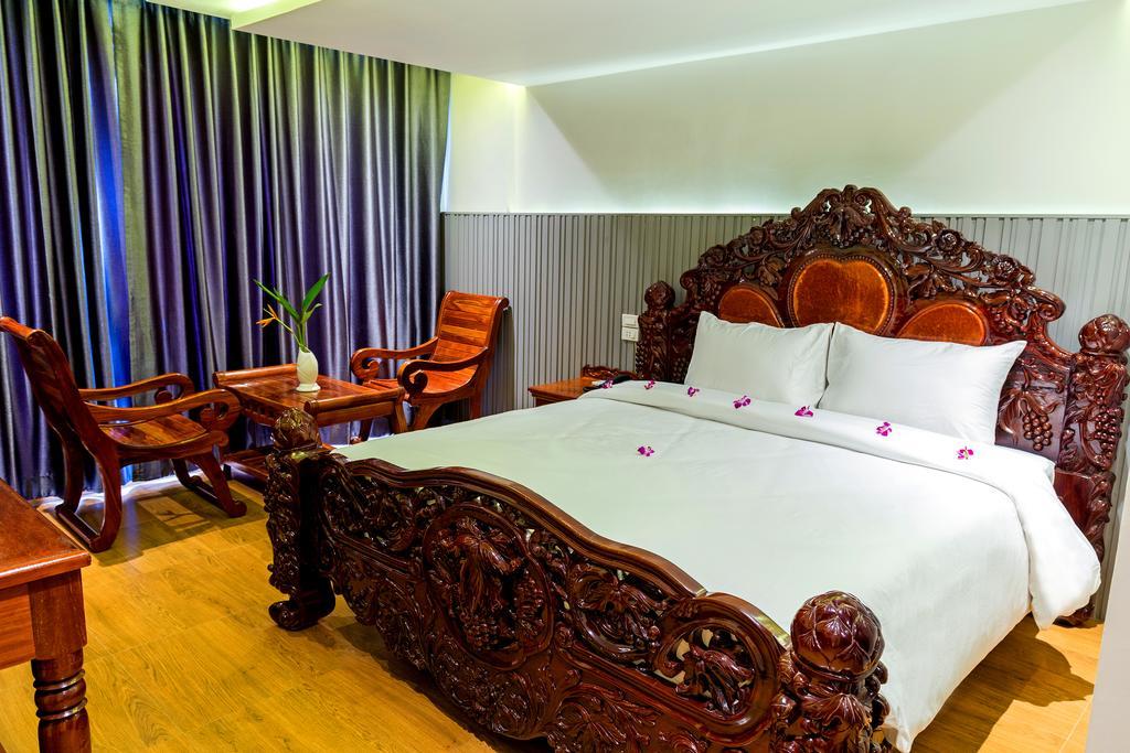 Ly Heng Chhay Hotel Paôy Pêt Exteriör bild