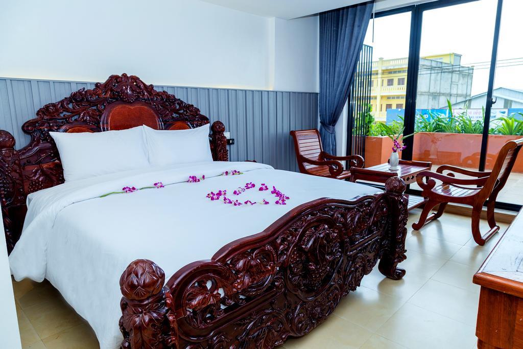 Ly Heng Chhay Hotel Paôy Pêt Exteriör bild