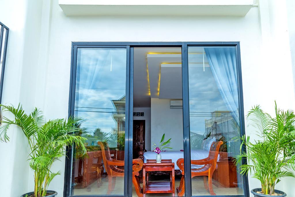 Ly Heng Chhay Hotel Paôy Pêt Exteriör bild